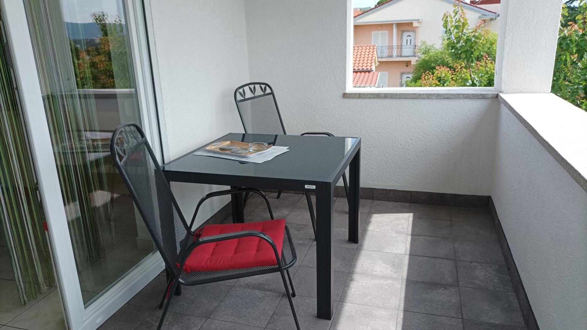 Apartment Oreskovic Krk Town Εξωτερικό φωτογραφία