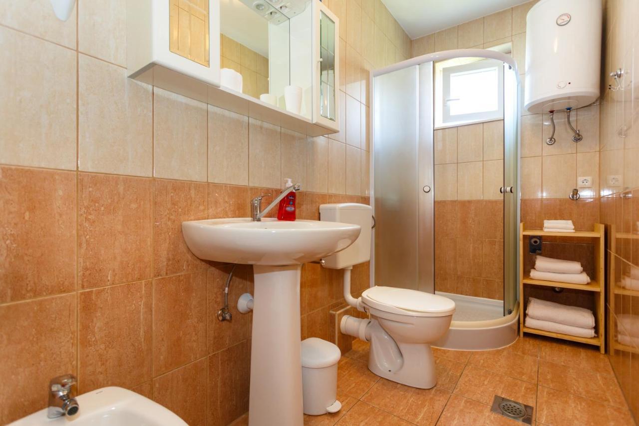 Apartment Oreskovic Krk Town Εξωτερικό φωτογραφία