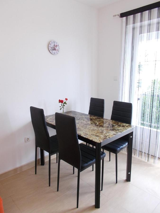 Apartment Oreskovic Krk Town Εξωτερικό φωτογραφία