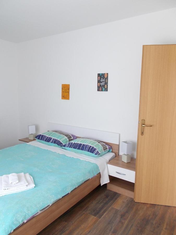 Apartment Oreskovic Krk Town Εξωτερικό φωτογραφία